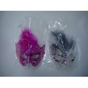 TÜYLÜ MASKE